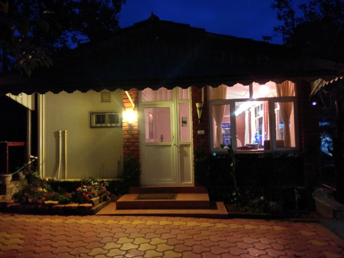 Myspace Holiday Inn Ooty Exterior photo